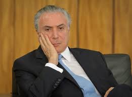 Preocupado com denúncia, Temer se articula com advogados após amigos virarem réus
